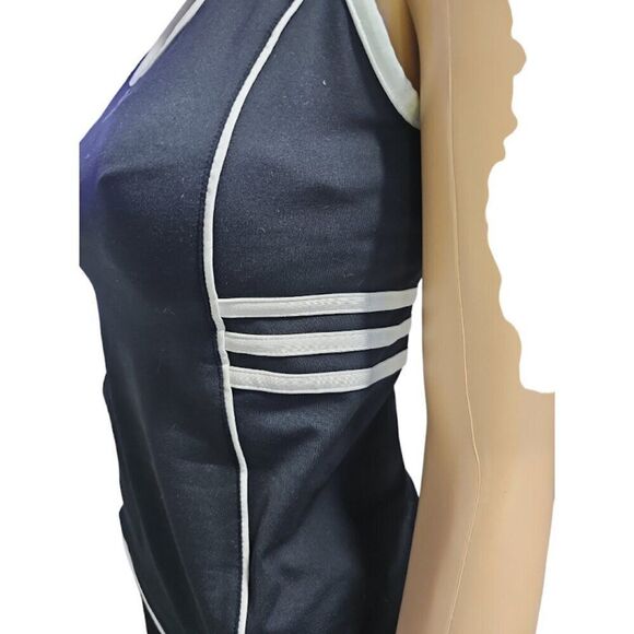 Adidas workout top with shelf bra - Picture 9 of 10